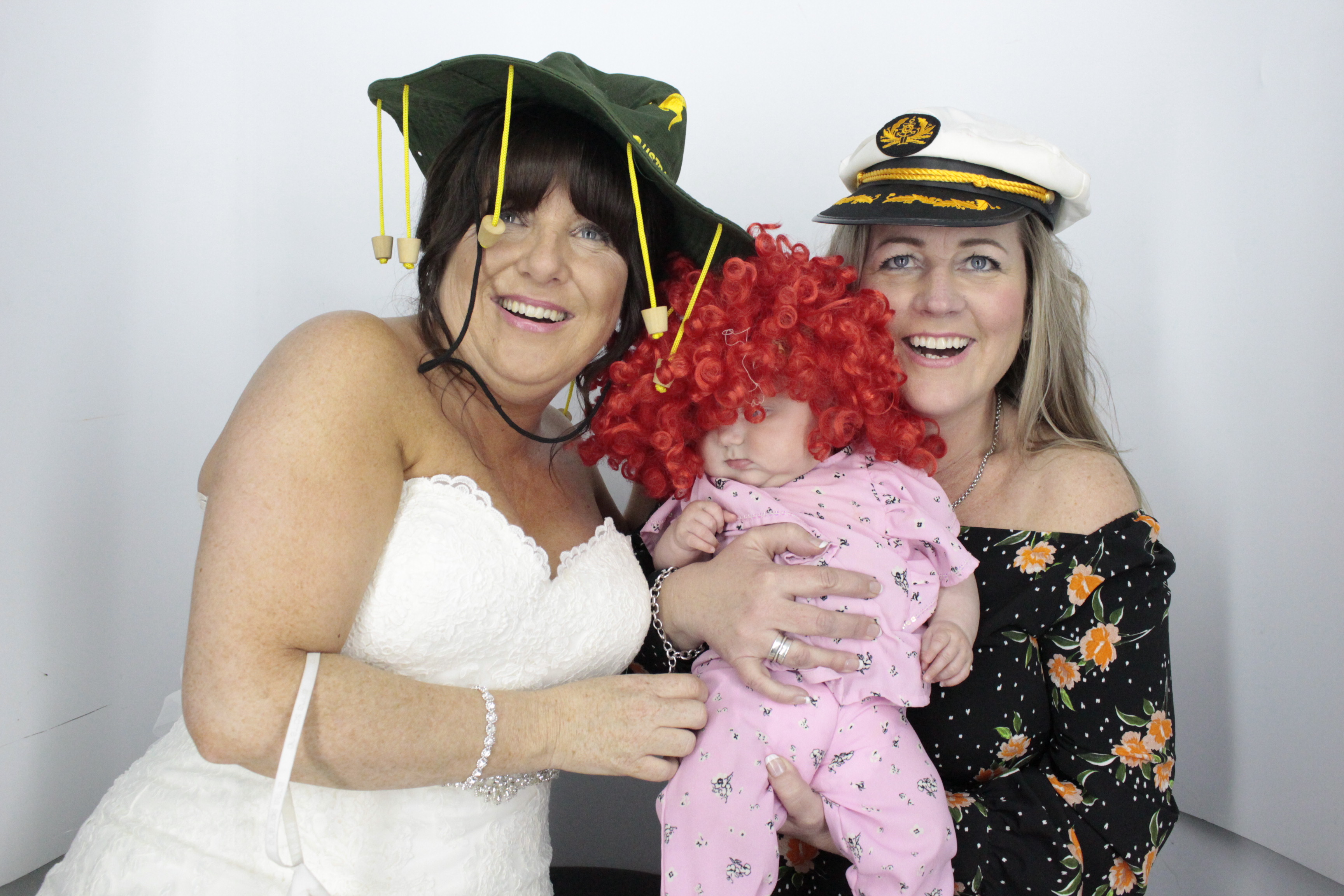 Ian & Angie’s wedding  | View more photos from the event at gallery.myphotoboothexperience.co.uk/u/MyPhotoBoothExperienceLtd/Ian-Angie’s-wedding